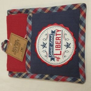 🇺🇲 DII Land of Liberty Potholder Gift Set